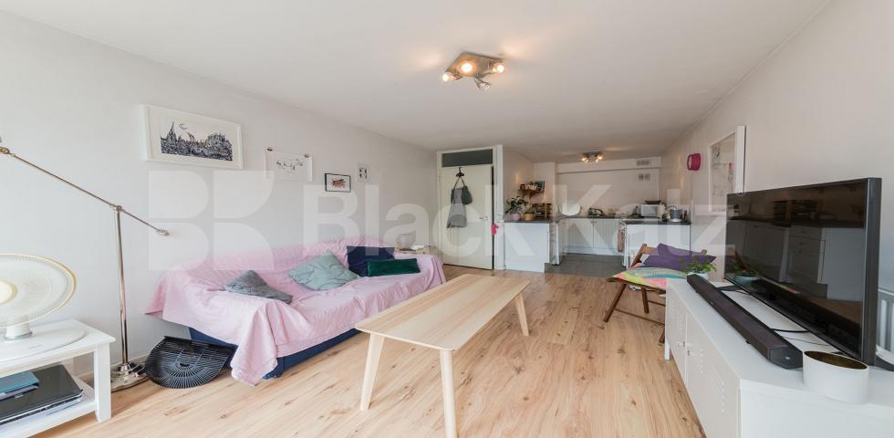 			NEW INSTRUCTION, 1 Bedroom, 1 bath, 1 reception Flat			 Elia Street, ANGEL N1